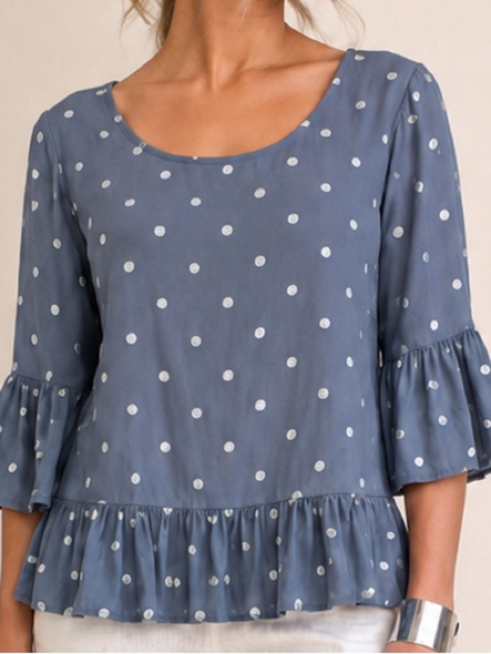 Solitaire women's bell sleeved loose fit pull on top, grey, metallic silver dots
